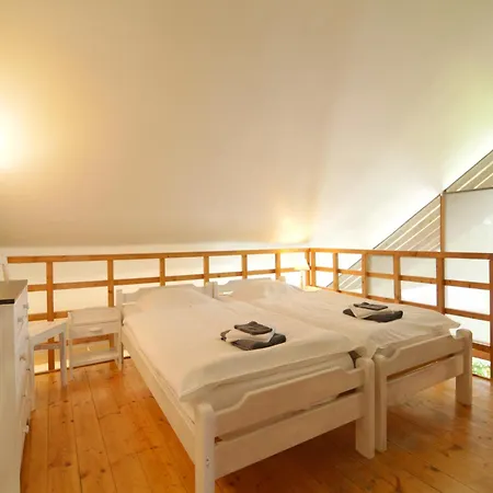 Chalet With Valley Views,, Cleaning Included